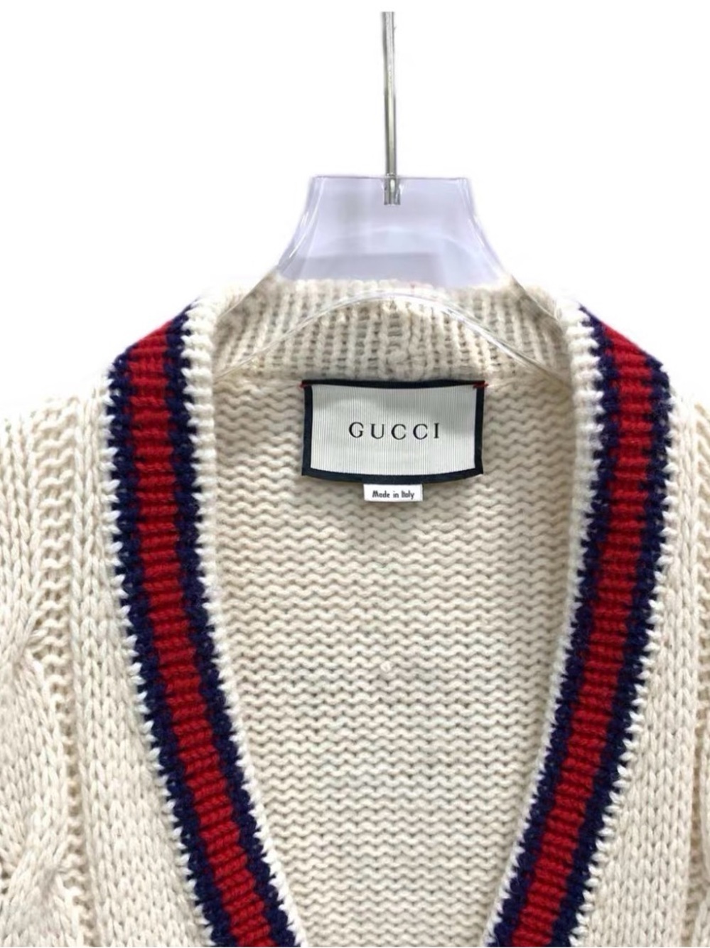 🚩steal Gucci Cream Cable-Knit Cardigan with Red & Blue Trim and Dog Motifs - Picture 3 of 7